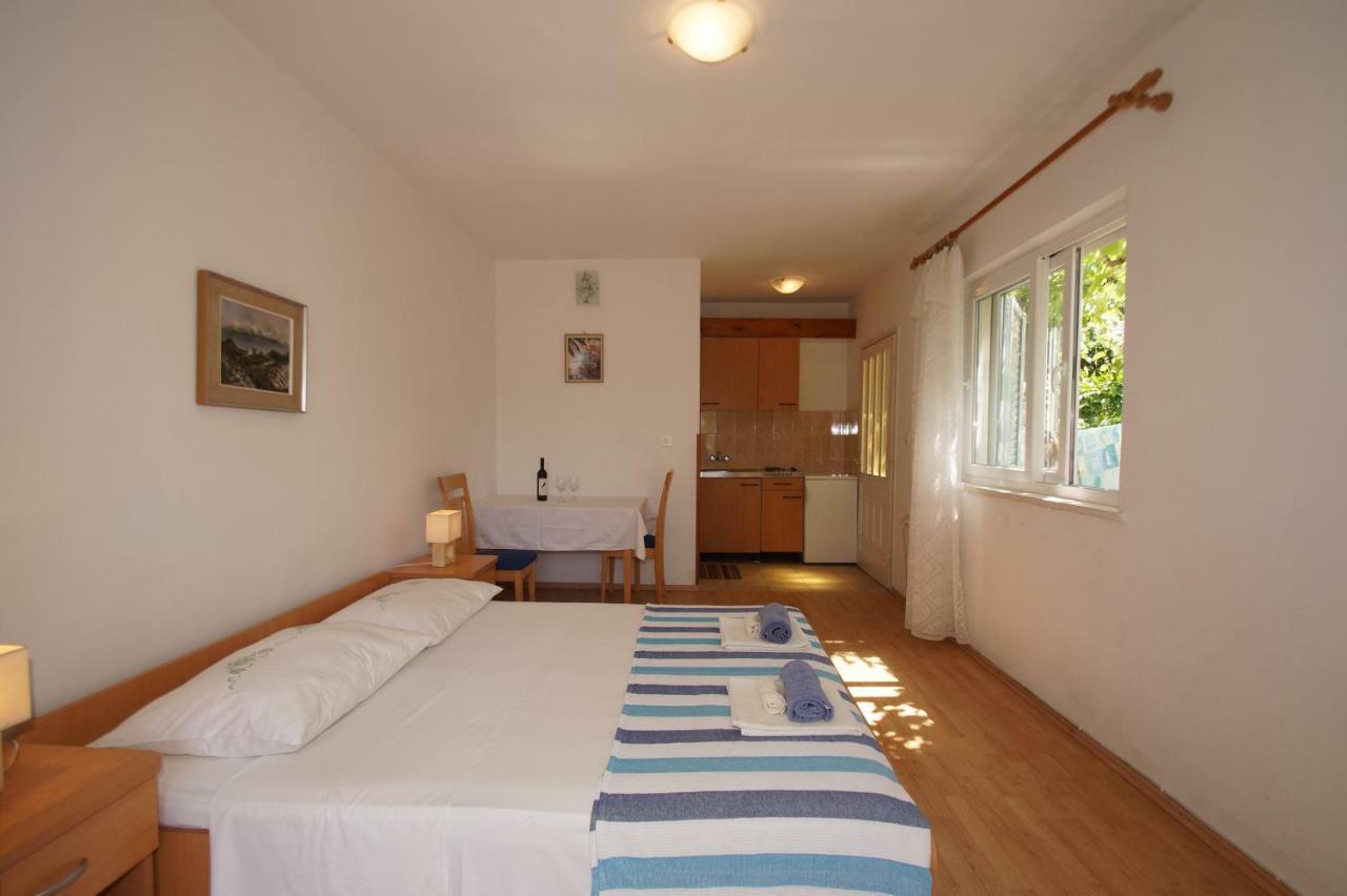 Vita Apartments Zrnovo Eksteriør billede