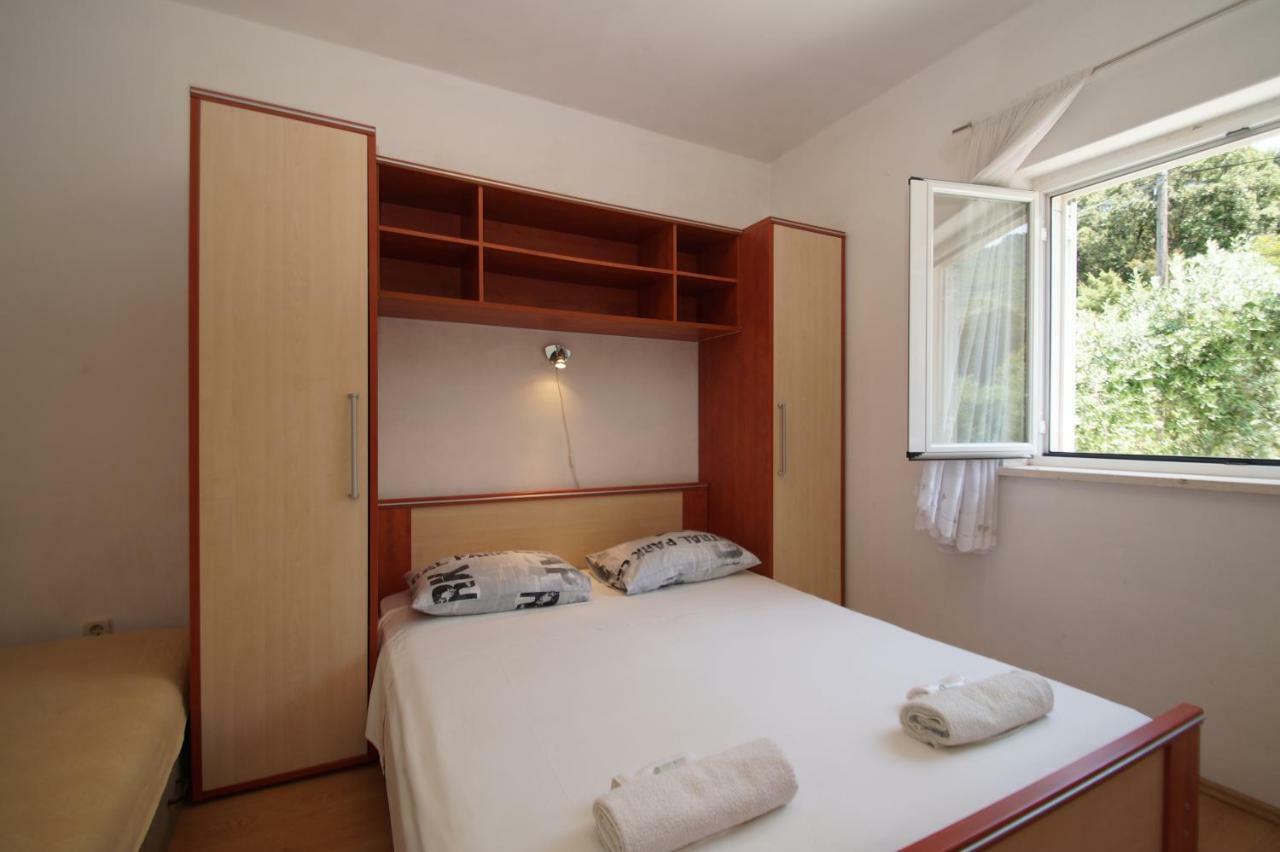 Vita Apartments Zrnovo Eksteriør billede