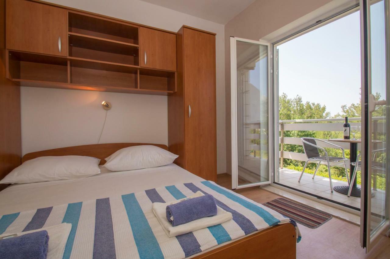 Vita Apartments Zrnovo Eksteriør billede