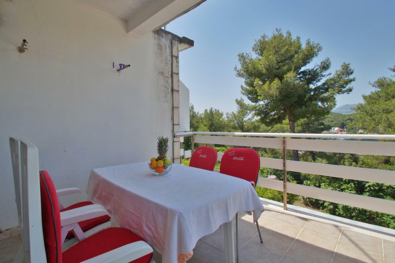 Vita Apartments Zrnovo Eksteriør billede