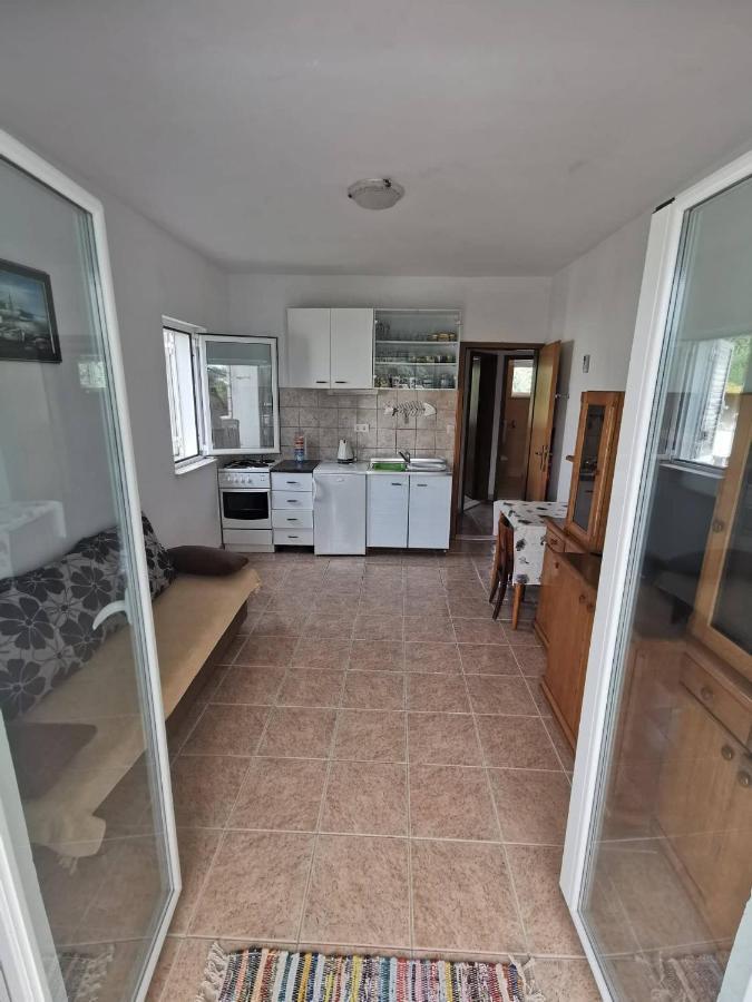 Vita Apartments Zrnovo Eksteriør billede