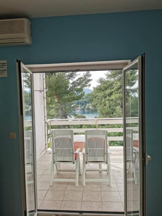 Vita Apartments Zrnovo Eksteriør billede
